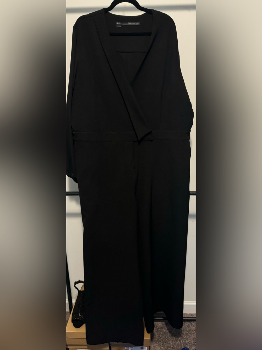 MYNT 1792 Elegant Black Jumpsuit (90007)